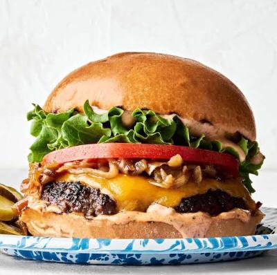 Classic Cheeseburger